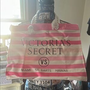Brand new never used VS tote